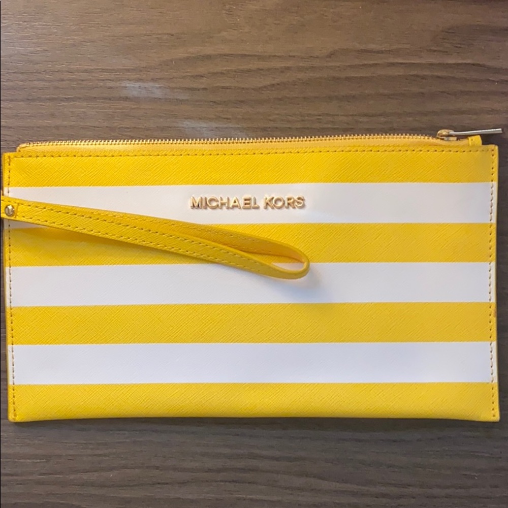 Michael Kors Wristlet